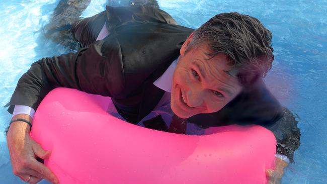 Dave Hughes says he would be open to working with Trevor Marmalade in the event he returned to The Footy Show.