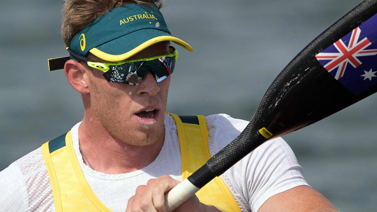 Australia's Thomas Green on the way to winning his heat in the men's kayak single 1000m canoe sprint competition at Vaires-sur-Marne Nautical Stadium. Photo: AFP