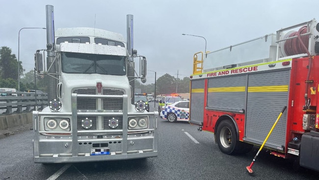 Emergency services on scene. Picture: QAS