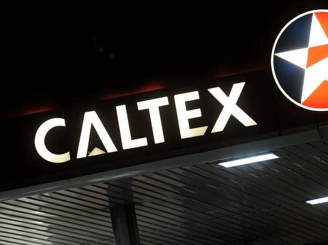 A Caltex petrol station logo in Melbourne, Tuesday, May 29, 2012. (AAP Image/Julian Smith) NO ARCHIVING