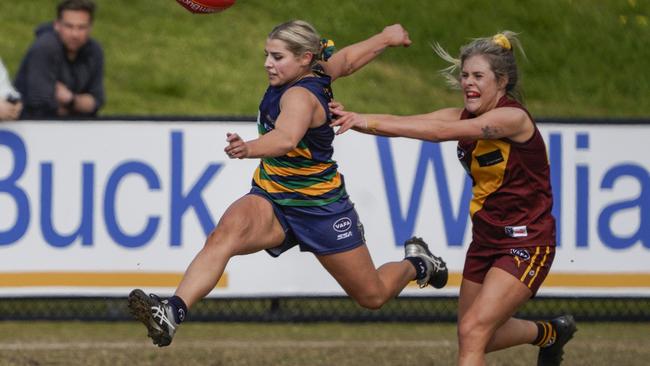 VAFA: St Kevin’s Teah Stepan in full flight. Picture: Valeriu Campan