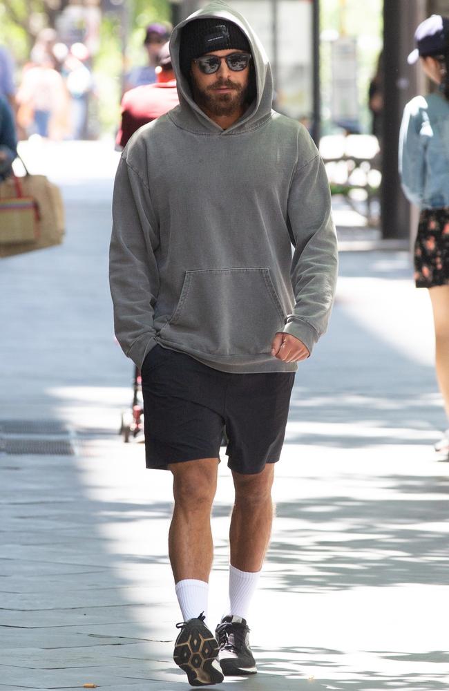 Zac Efron was spotted in simpler times earlier this week shopping in Adelaide. Picture: Media Mode.