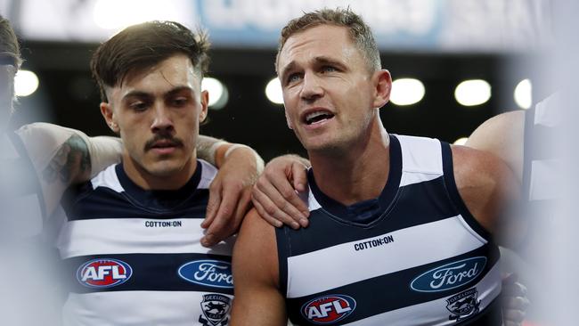 Joel Selwood of the Cats addresses his players. Picture: Getty Images