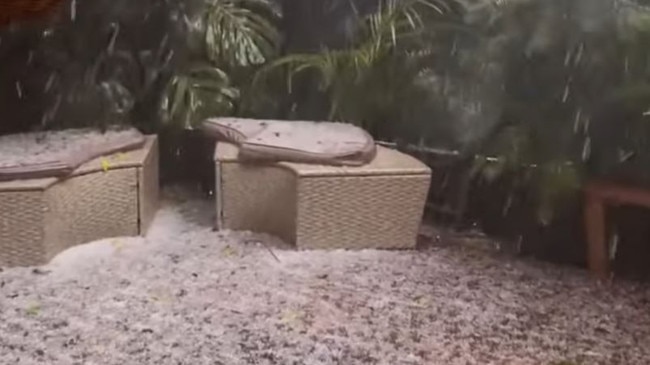 The Bureau of Meteorology has issued a severe weather warning as thunderstorms develop across Sydney and surrounding regions. Picture: Nine News