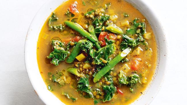 Turmeric, lentil and lemon soup