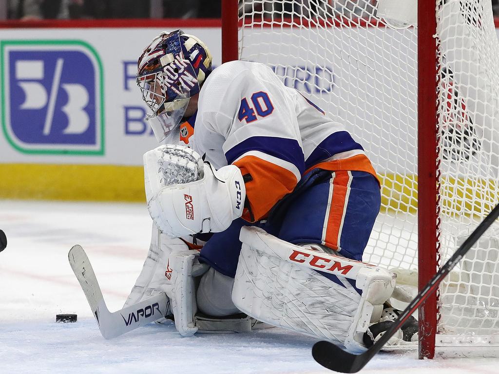 Islanders Fan Pulls Off Cruel 'Kiss Cam' Proposal Prank