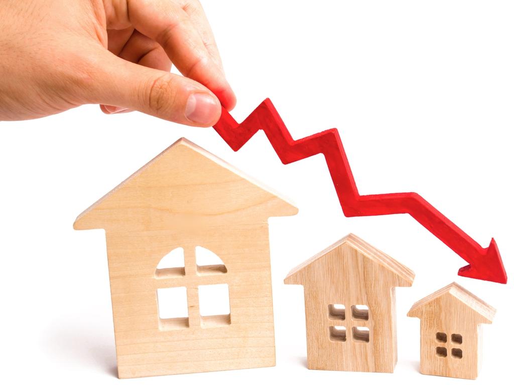 The number of houses for sale last weekend is down compared to the same weekend in 2018, according to CoreLogic data. Picture: istock.