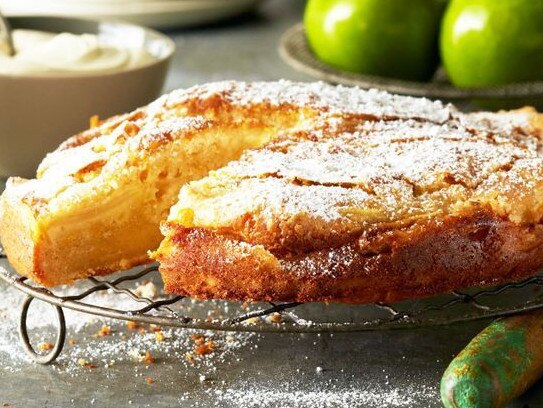 Top newsletter recipe 10: Apple cinnamon custard cake.