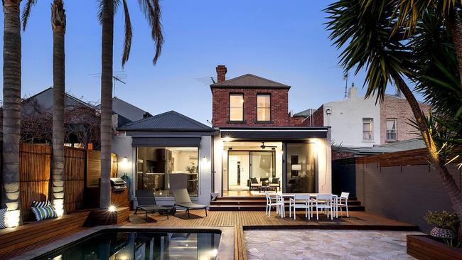 607 Canning Street, Carlton North, sold in post-auction negotiations.