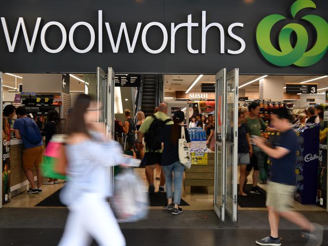 Woolworths signage outside a store in Sydney, Friday, February 23, 2018. Retailer Woolworths has outperformed Coles in sales and earnings growth three years after it started spending $1 billion in slashing food prices and improving service. (AAP Image/Joel Carrett) NO ARCHIVING