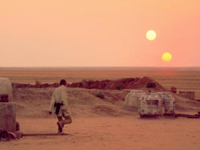 Star Wars blew Dinklage’s mind as a kid.