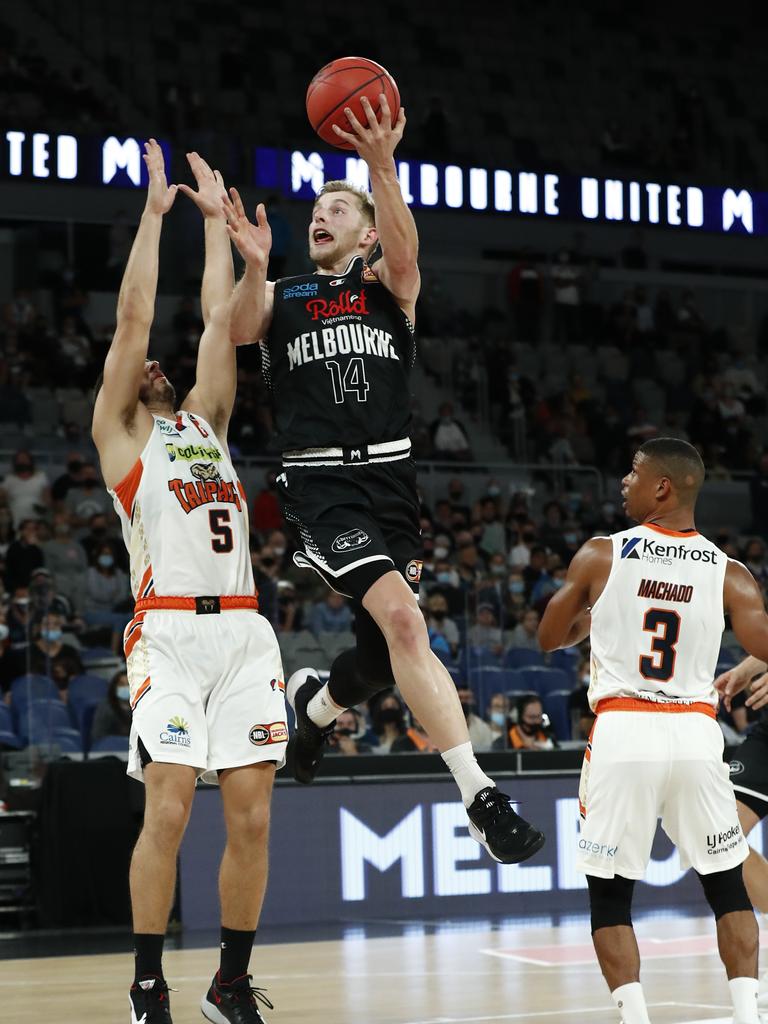 Nbl Cup: Melbourne United V Cairns Taipans 