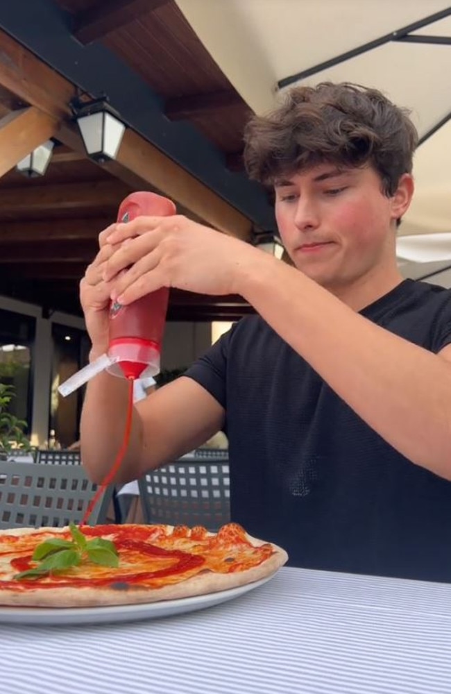TikTok star infuriates Italian manager after putting ketchup on pizza ...
