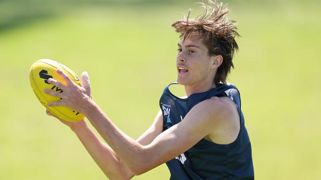 Kalani White in action during the 2025 Marsh AFL National Academy Boys training session at The Hanger on December 4th. Picture: Morgan Hancock/AFL Photos