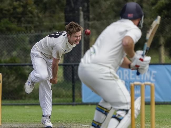 William Avery bowling for Beaumaris. Picture: Valeriu Campan