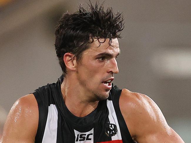 AFL Round 17. 14/09/2020. ..  Collingwood vs Gold Coast Suns at the Gabba, Brisbane .  Scott Pendlebury of the Magpies charges down the wing q3    . Pic: Michael Klein