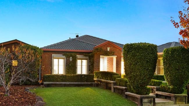 14 Rushcutters Place, Taylors Hill, scored a strong midweek sale.