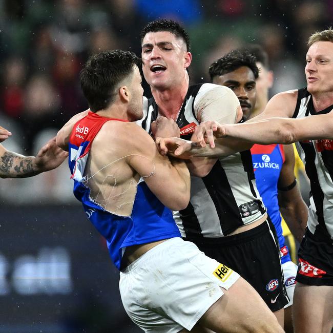 Jack Viney remonstrates with Brayden Maynard. (Photo by Quinn Rooney/Getty Images)