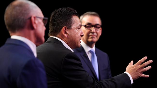 SA Best Leader Nick Xenophon, centre. Picture: AAP / Tracey Nearmy