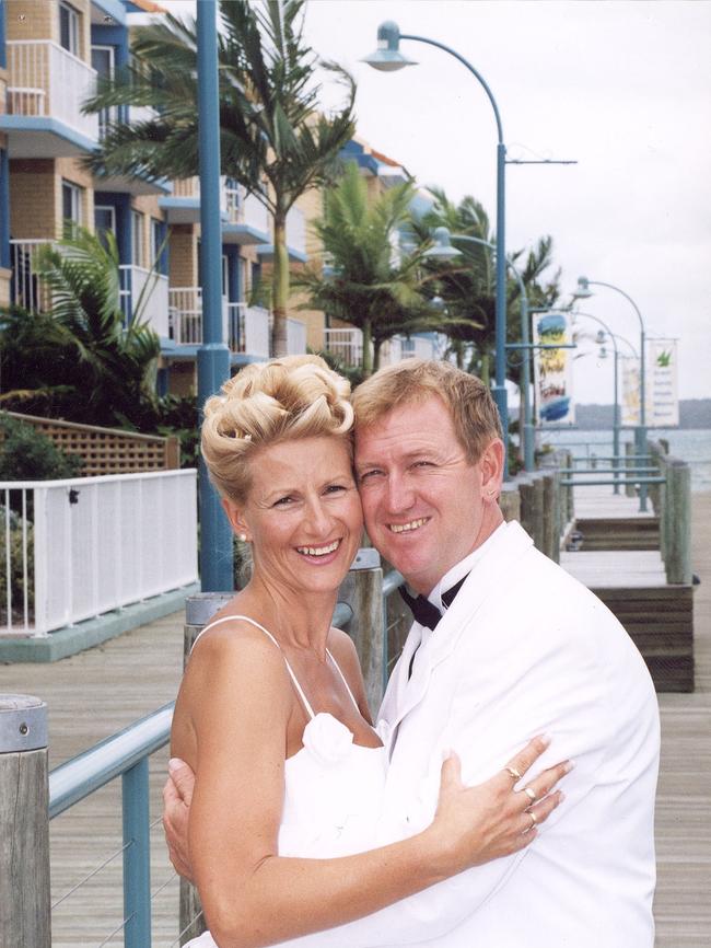 Steve Harry and Mandy Wilson were married on June 11, 2000.