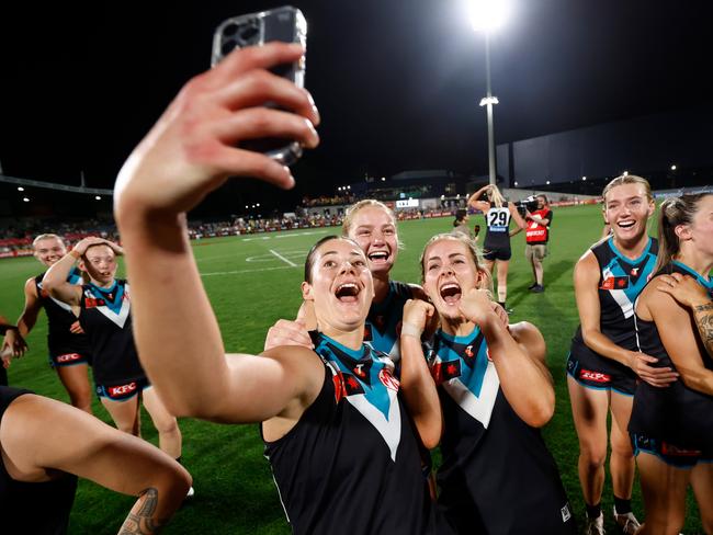 Teakle, Piper Window and Sachi Syme after the win over the Hawks. Picture: Michael Willson/AFL Photos