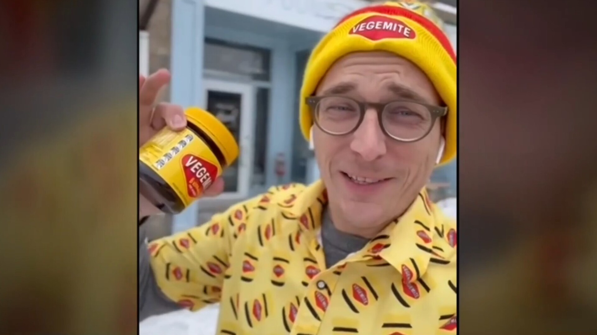 PM backs Aussie cafe owner in Canada over Vegemite ban