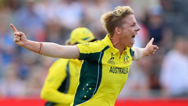 Elyse Villani celebrates a scalp for Australia. Picture: Getty Images.