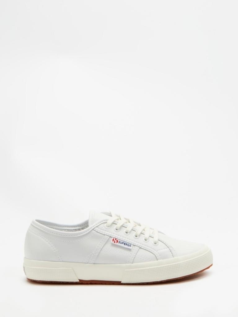 Superga 2750 Cotu Classic – Unisex. Picture: THE ICONIC.