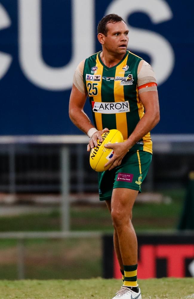 Steven Motlop was instrumental in PINT's win against Waratah in Round 12 of the 2023-24 NTFL season. Picture: Celina Whan / AFLNT Media