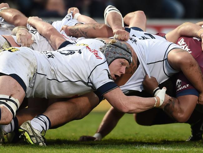 Grenoble's Australian lock Peter Kimlin pushes in a scrum during the French Top 14 rugby union match between Bordeaux-Begles and Grenoble. Picture: AFPê