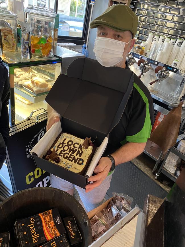 Con's Continental Deli in Glenbrook receiving 'Lockdown Legends' brownie slabs from Blue Mountains-based business 'Baked by Blonde Butler'.