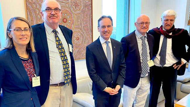 (L-R) Dr Lisa Fraser, Dr Grant Manypeney, ex-Federal Health Minister Greg Hunt, Dr Rod Catton (ret’d) and Bob Katter Picture: Supplied