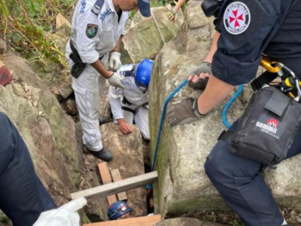 After hours of careful effort, the rescuers were finally able to access her feet and begin the delicate task of navigating her out through a tight S-bend.