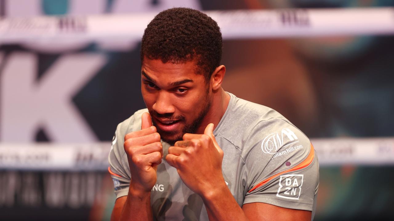 LONDON, ENGLAND - SEPTEMBER 21: Anthony Joshua trains during their media work out ahead of the WBA, WBO, IBF and IBO World Heavyweight Title fight between Anthony Joshua and Oleksandr Usyk at the O2 Indigo on September 21, 2021 in London, England. (Photo by Julian Finney/Getty Images)