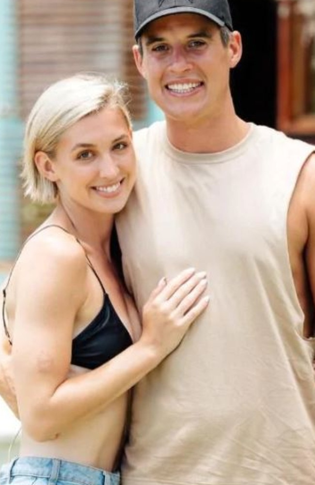 Alex and Bill split three weeks after Bachelor in Paradise.