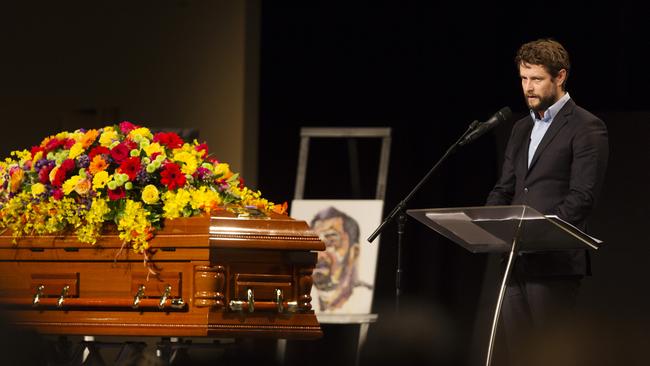 Ben Quilty speaks at Myuran Sukumaran’s funeral. Picture: James Brickwood