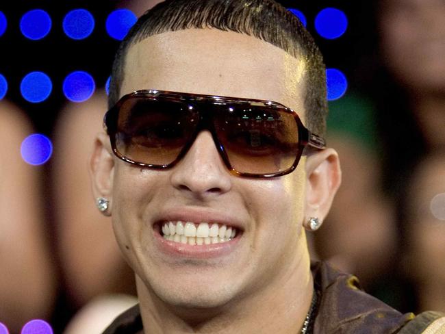 Daddy Yankee appears on MTV's Total Request Live, Wednesday, May 30, 2007 at MTV Times Square studios in New York. (AP Photo/STephen Chernin)