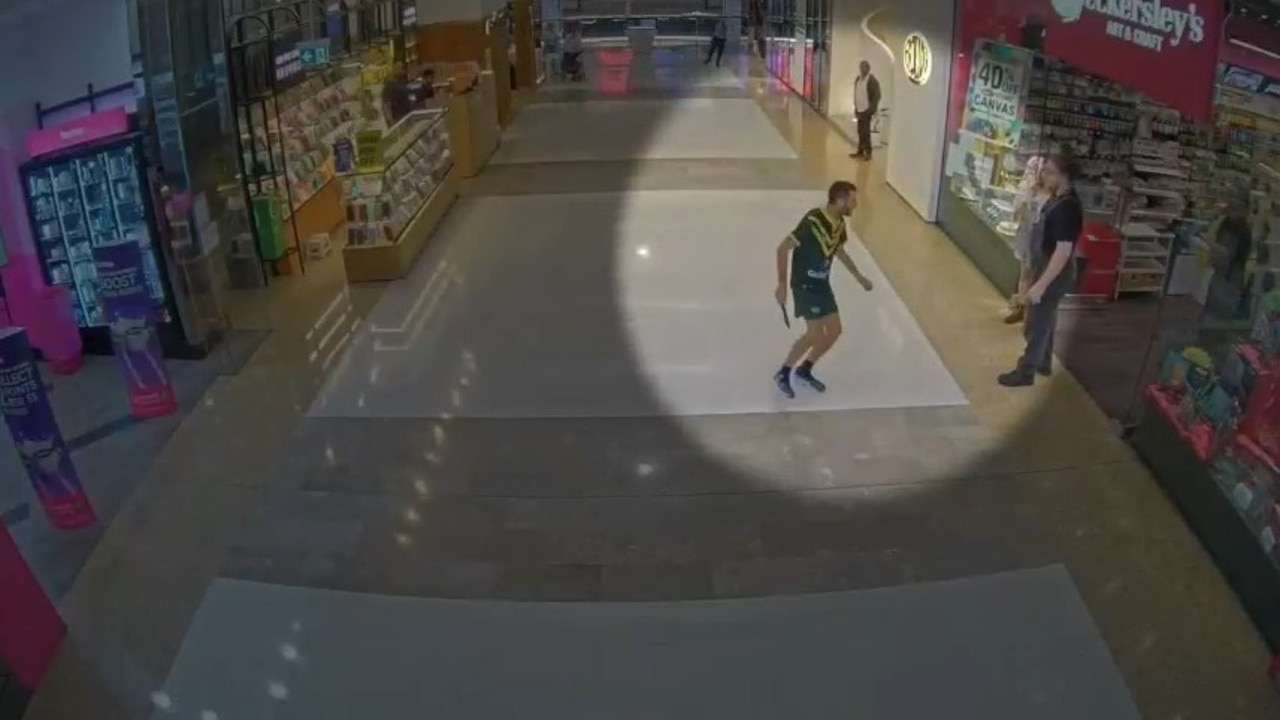 CCTV reveals near miss in Bondi attack