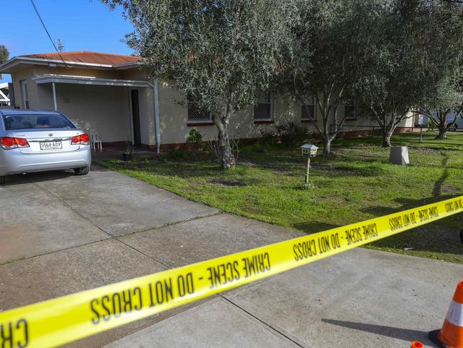 ADELAIDE AUGUST 29, 2024Campbelltown Stabbing. Scene of the residence at Cedar Ave Campbelltown. 18 year old arrested for attempted murder. Picture: RoyVPhotography