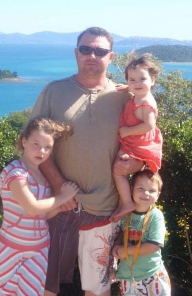 Maleny single father, Max Shaw, with his children. Picture – contributed.