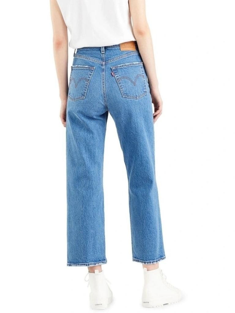 Levi's Ribcage Straight Ankle Jeans. Picture: Levi's.