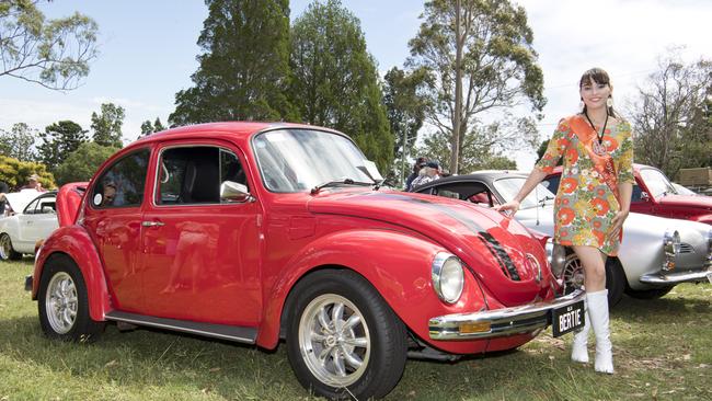 Kirrily McKie with her 1975 Superbug, driven from Rockhampton. Klub VW Dubs on the Hill 2020. Sunday, 8th Mar, 2020.