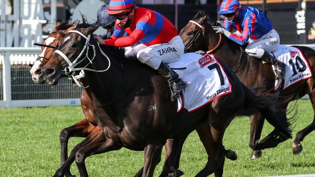 Verry Elleegant and Mark Zahra repell the late assualt by Anthony Van Dyck to win the Caulfield Cup.