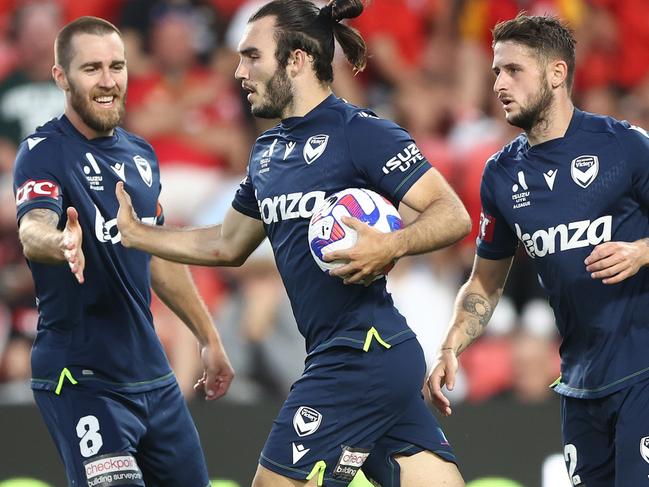 ADELAIDE, AUSTRALIA - JANUARY 14: Nick D'Agostino of the Victory celebrates after scoring a goal during the round 12 A-League Men's match between Adelaide United and Melbourne Victory at Coopers Stadium, on January 14, 2023, in Adelaide, Australia. (Photo by Robert Cianflone/Getty Images)