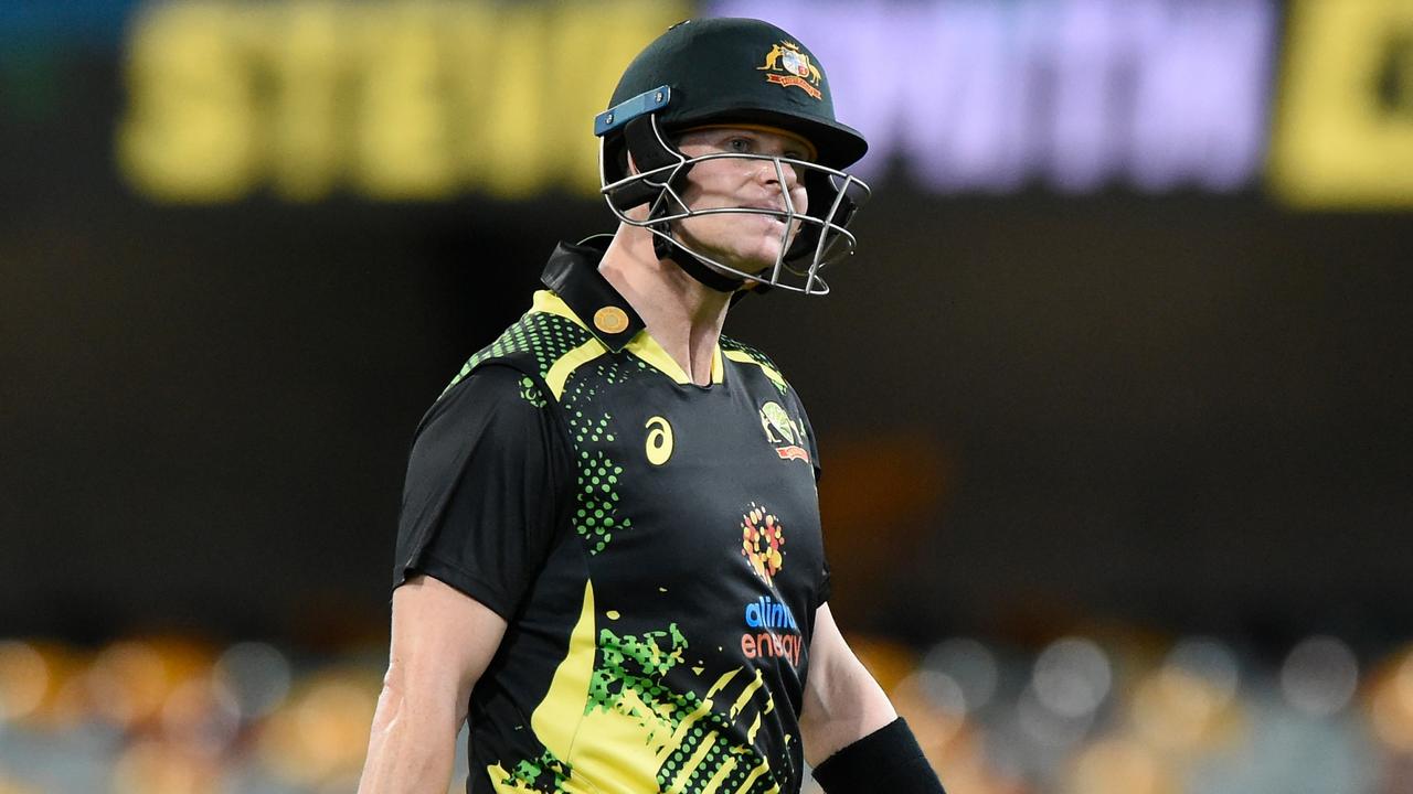 Michael Clarke says Steve Smith is a must for Australia’s World Cup XI. Photo: Getty Images