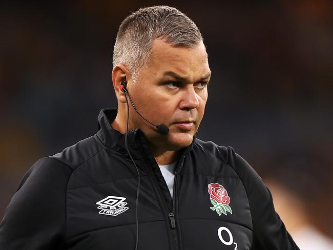 PERTH, AUSTRALIA - JULY 02: England defensive coach Anthony Seibold looks on during the warm-up before game one of the international test match series between the Australian Wallabies and England at Optus Stadium on July 02, 2022 in Perth, Australia. (Photo by Mark Kolbe/Getty Images)