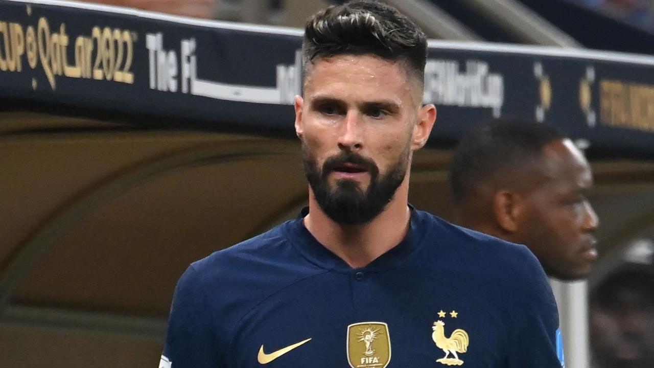 France's forward #09 Olivier Giroud is substituted during the Qatar 2022 World Cup football final match between Argentina and France at Lusail Stadium in Lusail, north of Doha on December 18, 2022. (Photo by FRANCK FIFE / AFP)