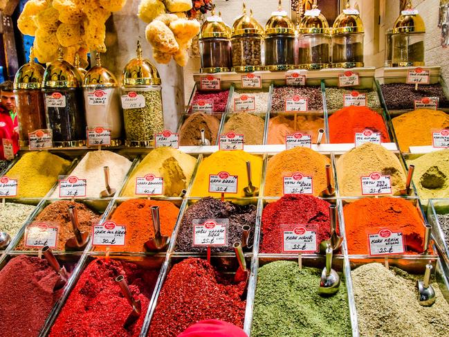 ESCAPE. CRUISE DEALS JAN 2022. Pharaohs & Pyramids.  Egyptian Spice and Herb Marketplace. Picture: Zeynep Ayse Kiyas Aslanturk