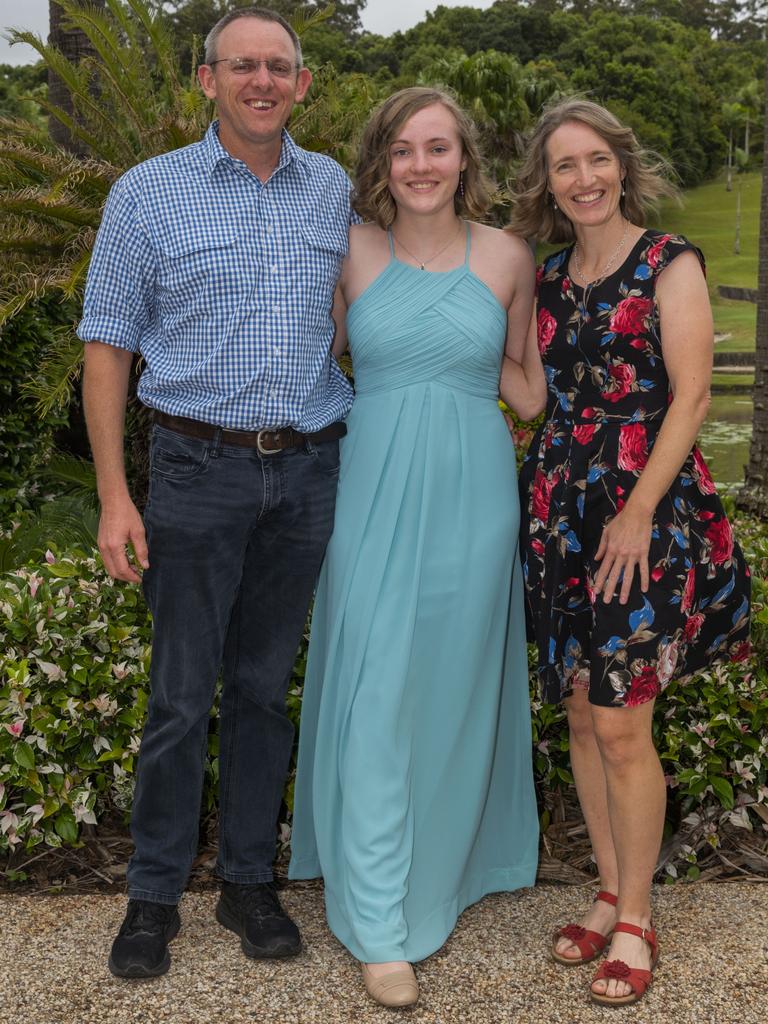 Steve Boyton, Jasmine Boyton &amp; Kirrilee O'Connor at the Toormina High Formal.