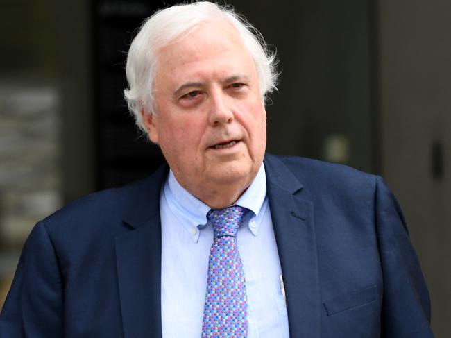 Businessman and former federal MP Clive Palmer, addresses the media at the Supreme Court, in Brisbane, Wednesday, August 23, 2017. Businessman Clive Palmer has arrived at a Brisbane court over a legal bid by government-appointed liquidators to freeze almost $220 million of his personal assets. (AAP Image/Samantha Manchee) NO ARCHIVING
